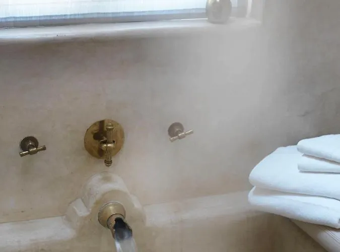 Nicola 4* أمستردام