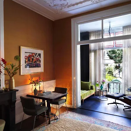 Nicola Bed & Breakfast 4*
